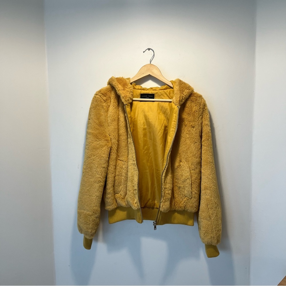 Mustard yellow hoodie, faux fur velour hooded Sherpa jacket NWOT - Picture 4 of 4